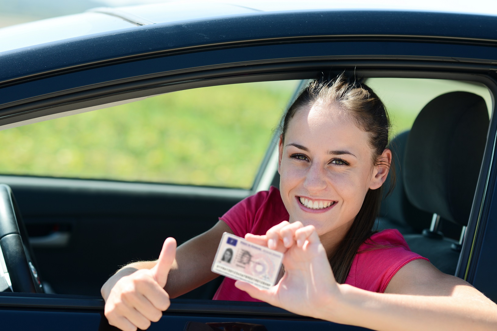 Quels sont les papiers obligatoires en voiture pour être en règle ?