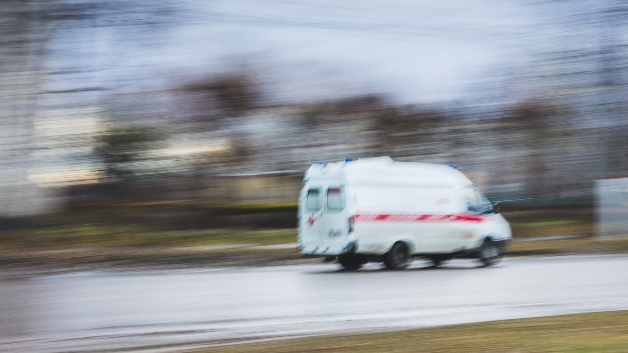 Véhicules de secours et véhicules prioritaires : comment agir sur la route ?